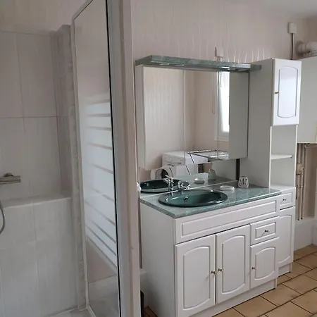 Holiday home Maison Pour 6 Personnes *